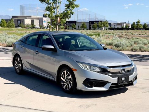 Used 2016 Honda Civic EX image 2