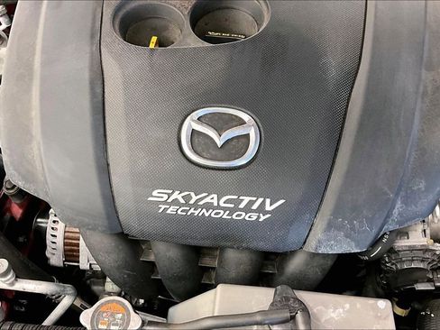Used 2018 MAZDA MAZDA3 Touring FWD image 31