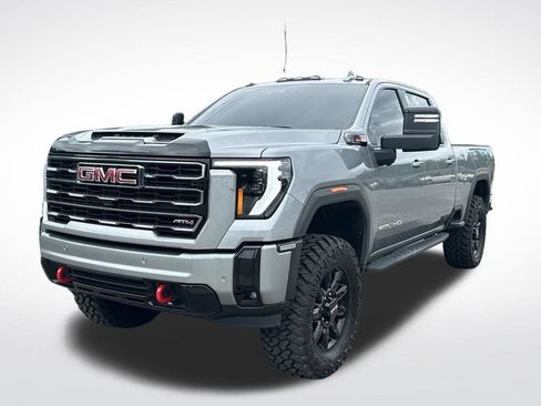 Used 2025 GMC Sierra 2500 AT4 w/ AT4 Premium Plus Package AWD/4WD image 2