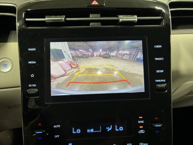 Used 2024 Hyundai Tucson SEL AWD/4WD image 2