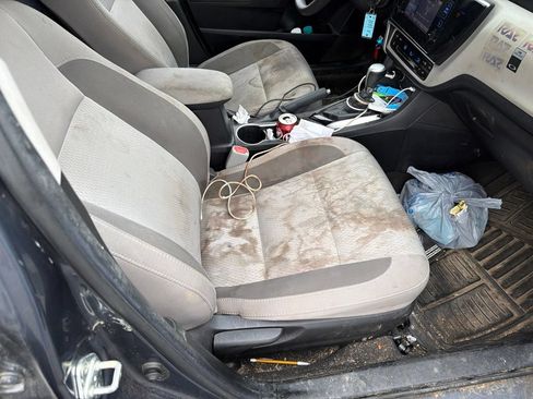 Used 2019 Toyota Corolla LE FWD image 17