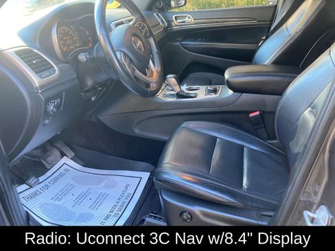 Used 2017 Jeep Grand Cherokee Limited image 12
