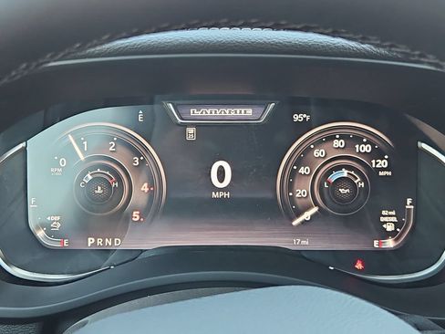 New 2026 RAM 2500 Laramie AWD/4WD image 21