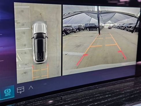 New 2026 Cadillac Escalade IQ Sport 1 w/ LPO, ONYX Package image 20