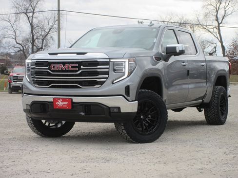New 2026 GMC Sierra 1500 SLT w/ SLT Convenience Package image 8