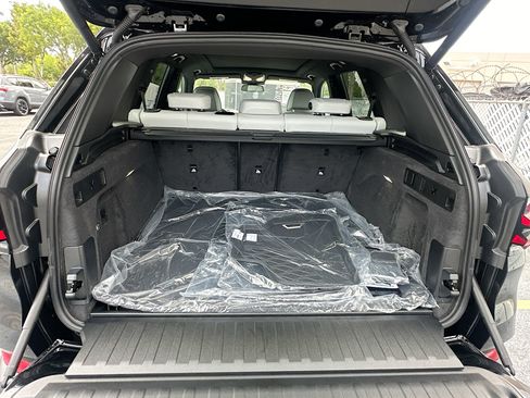 New 2026 BMW X5 sDrive40i image 21