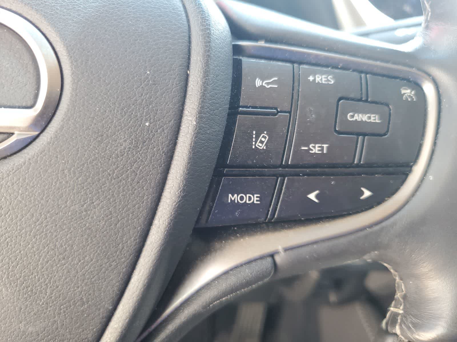 Used 2020 Lexus ES 350 w/ Premium Package FWD image 18