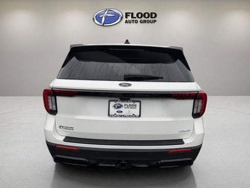 New 2026 Ford Explorer ST w/ Sun And Sound Package image 6
