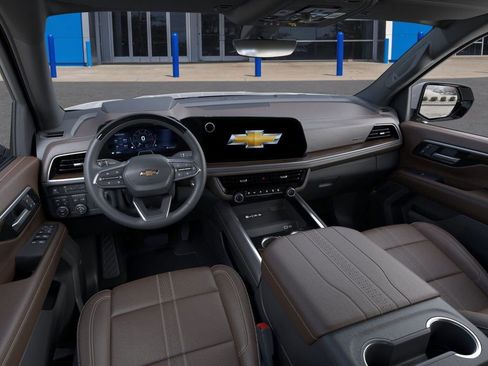 New 2026 Chevrolet Suburban High Country image 16