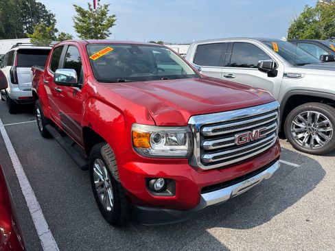 Used 2015 GMC Canyon SLT w/ Driver Alert Package RWD image 2