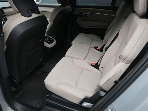 Used 2026 Volvo XC90 B6 Plus w/ Protection Package Premier image 16