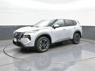 Used 2025 Nissan Rogue SV video 1