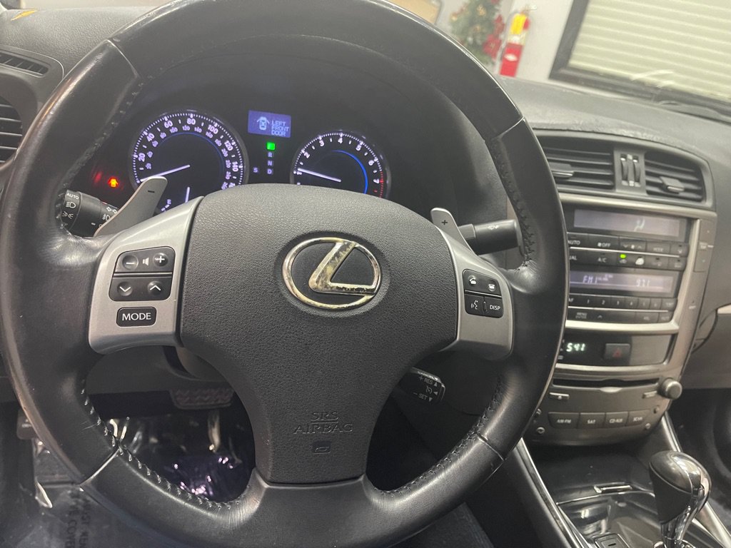 Used 2012 Lexus IS 250 RWD image 27