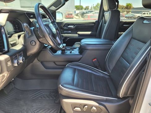 Used 2023 GMC Sierra 1500 AT4X w/ AT4X AEV Edition AWD/4WD image 14