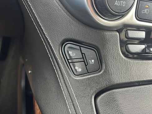Used 2017 Chevrolet Tahoe Premier RWD image 33