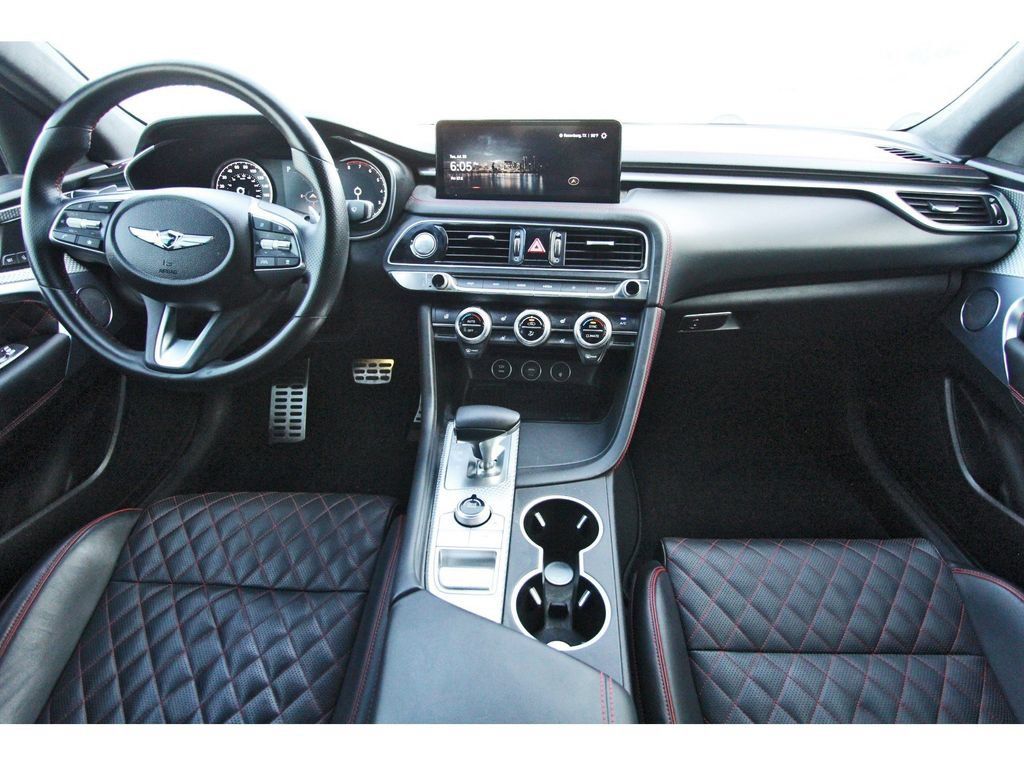Used 2023 Genesis G70 3.3T w/ Sport Prestige Package RWD image 10