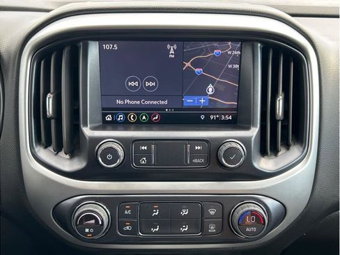 Used 2022 Chevrolet Colorado ZR2 image 17