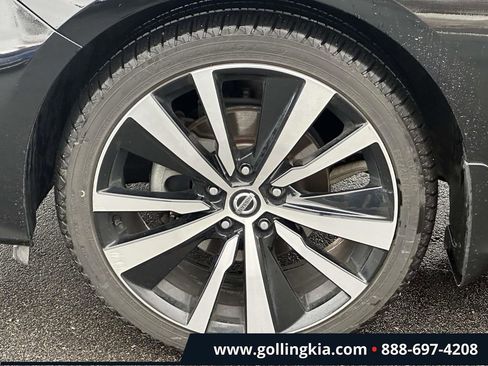 Used 2019 Nissan Altima 2.5 SR w/ SR Premium Package image 7