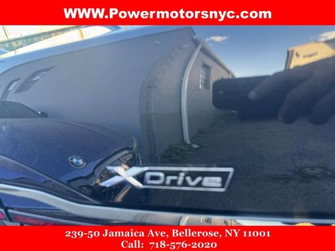 Used 2021 BMW 750i xDrive w/ Executive Package AWD/4WD image 13