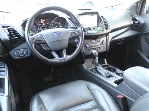 Used 2017 Ford Escape Titanium FWD image 16