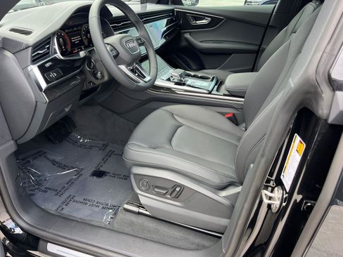 New 2025 Audi Q8 Premium Plus image 9