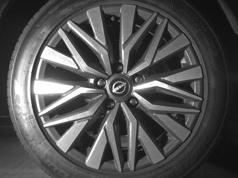 Used 2025 Nissan Altima 2.5 SV image 15