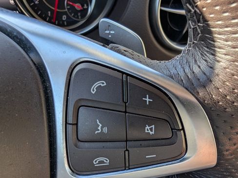 Used 2019 Mercedes-Benz SL 550 image 19