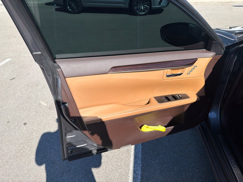 Used 2016 Lexus ES 350 FWD image 23