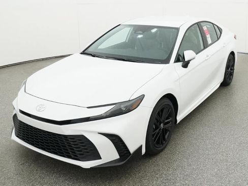 New 2026 Toyota Camry SE FWD image 16