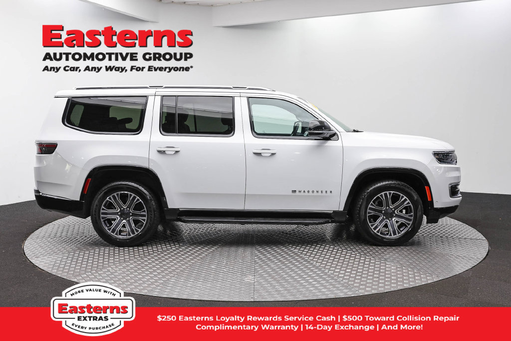 Used 2024 Jeep Wagoneer Series II AWD/4WD image 5