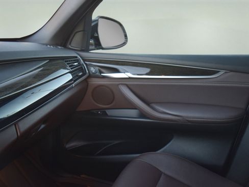 Used 2017 BMW X5 xDrive35i image 13