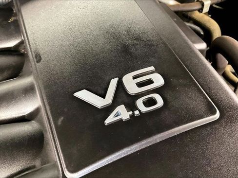 Used 2018 Nissan Frontier SV w/ Value Truck Package image 32