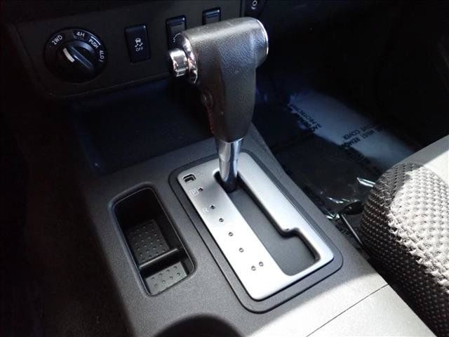 Used 2012 Nissan Xterra PRO-4X AWD/4WD image 17