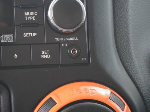 Used 2013 Jeep Wrangler Sport image 27