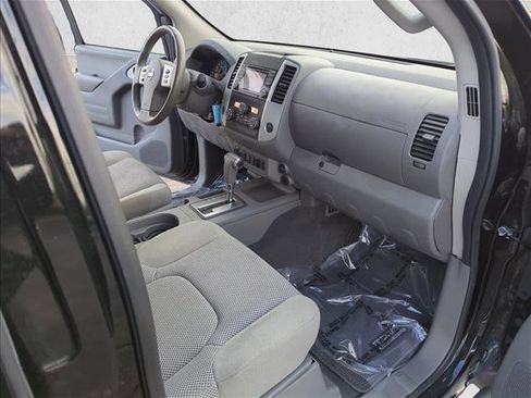 Used 2018 Nissan Frontier SV w/ Value Truck Package image 17