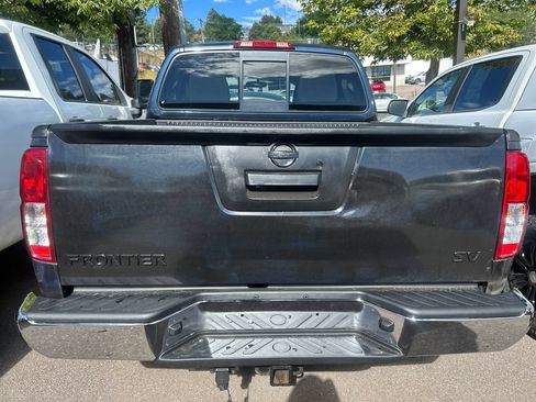 Used 2019 Nissan Frontier SV RWD image 18