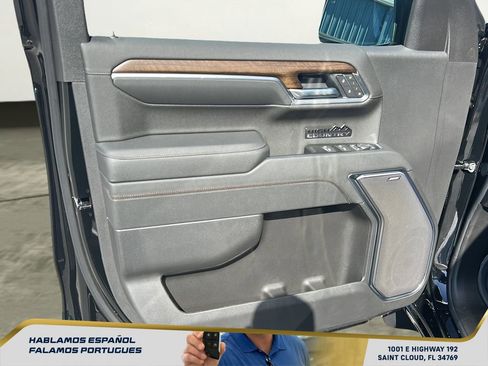 New 2026 Chevrolet Silverado 1500 High Country w/ High Country Premium Package AWD/4WD image 10