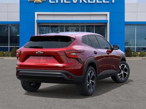New 2026 Chevrolet Trax RS w/ Driver Confidence Package FWD image 4