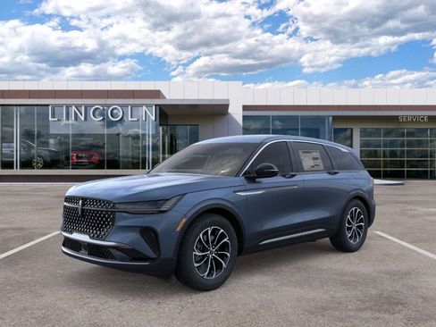 New 2026 Lincoln Nautilus Hybrid AWD/4WD image 2