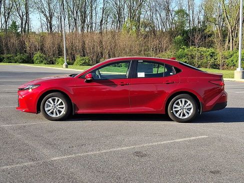 New 2026 Toyota Camry LE FWD image 9