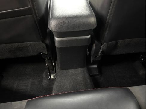 Used 2018 Mitsubishi Outlander Sport SE AWD/4WD image 28