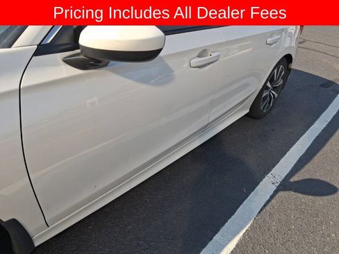 Used 2022 Honda Civic EX image 5