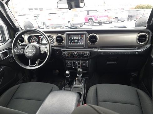 Used 2020 Jeep Wrangler Unlimited Sport S image 43