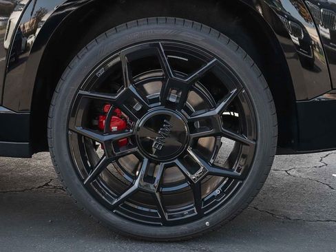 New 2026 BMW XM Label Red image 9