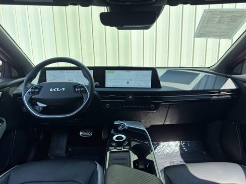 Used 2022 Kia EV6 GT-Line RWD image 12