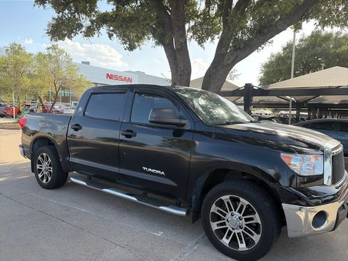 Used 2013 Toyota Tundra 2WD CrewMax w/ Tow Pkg image 19