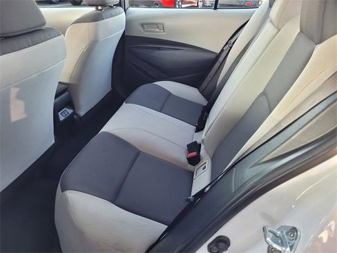 Used 2023 Toyota Corolla LE image 18