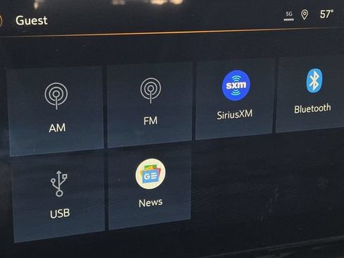 New 2026 Chevrolet Equinox LT w/ Convenience Package II FWD image 5