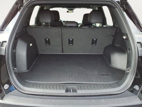 New 2026 Chevrolet Equinox RS w/ LPO, Floor Liner Package image 6