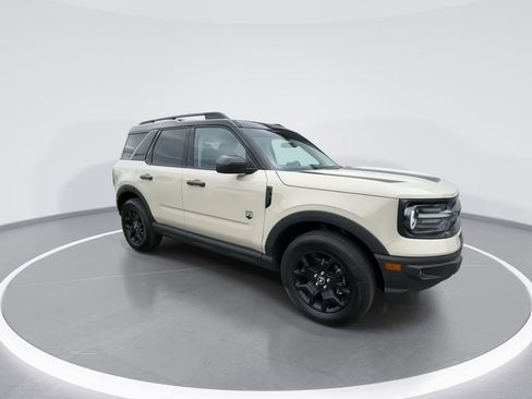 Used 2024 Ford Bronco Sport Big Bend w/ Convenience Package AWD/4WD image 2
